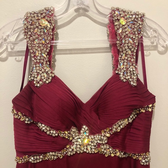 Beaded Strap Raspberry Gown - Picture 3 of 11